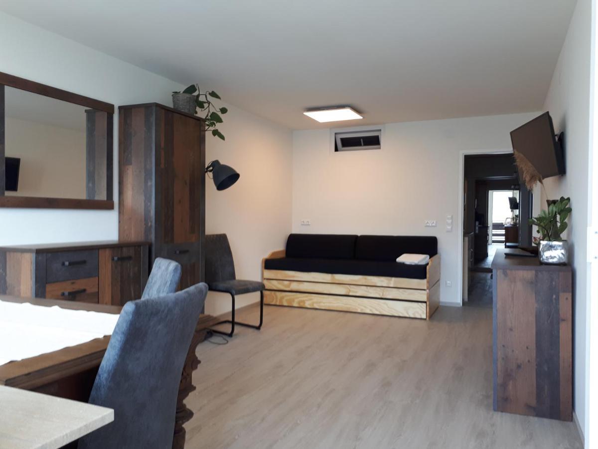 Anna Seeblick Appartement, Haus Haensel&Gretel Am Ossiachersee Mit Direktem Seezugang, Hallenbad 博登斯多夫 外观 照片